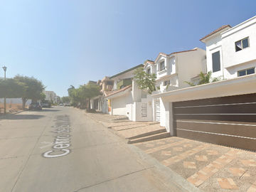 ¡APROVECHA ESTA GRAN OPORTUNIDAD! Casa en REMATE en CULIACAN, SINALOA