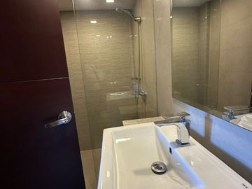 Penthouse Condominium For Sale In Chelsea Parkplace near Clark Pampanga