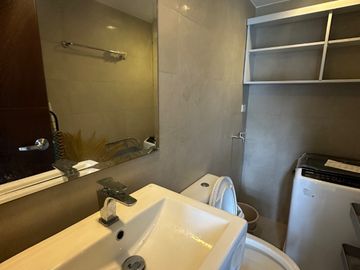 For Sale Penthouse Condominium in Chelsea Parkplace San Fernando Pampanga near Clark