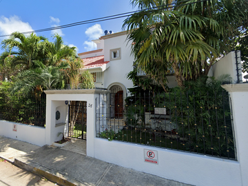Casa en Remate en Supermanzana 2°, Cancún, Quintana Roo