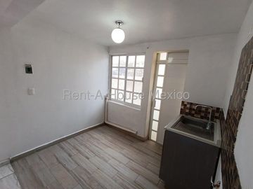 Venta Departamento vista exterior cerca Parques Plaza  #25-2746