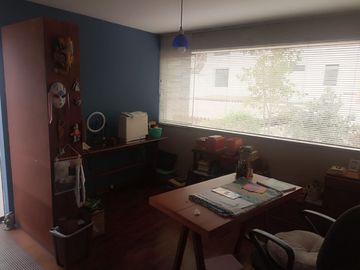 HERMOSA CASA VISTA PARQUE SURCO LIMITE MIRAFLORES