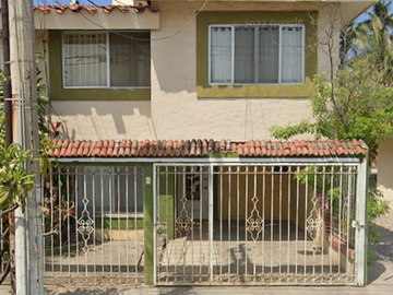 CASA DE 2 HABITACIONES Y 1 BAÑOS