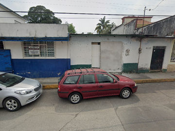 VENTA DE CASA EN VERACRUZ COL. PINO SUAREZ