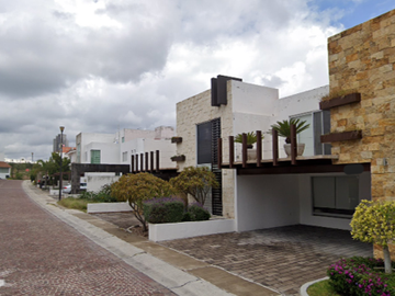 Casa en Remate en Cumbres del Lago, Juriquilla, Querétaro