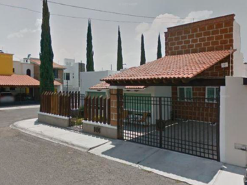 Casa en venta en Privada Juriquilla, Santa Rosa de Jauregui, Querétaro, Qro.