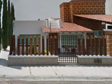 Casa en venta en Privada Juriquilla, Santa Rosa de Jauregui, Querétaro, Qro.