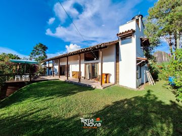 Finca en conjunto cerrado en venta Guatapé
