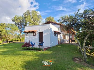 Finca en conjunto cerrado en venta Guatapé