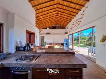 Finca en conjunto cerrado en venta Guatapé