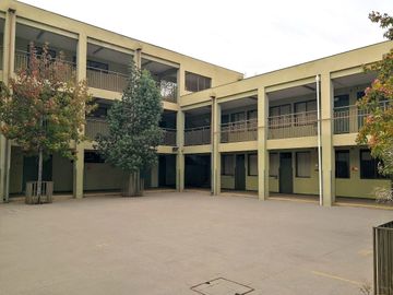 VENDE COLEGIO, APTO PARA UNIVERSIDADES, SERVICIOS PUBLICOS, U OTROS PROYECTOS, NOVENA AVENIDA CON GRAN AVENIDA, SAN MIGUEL, 2998/1775 M2