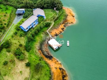 Hermosa finca Luxury en venta El Peñol