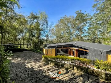 Hermosa finca en excelente ubicación en venta Guatapé
