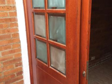 ¡SE VENDE HERMOSA CASA! EN FUNZA