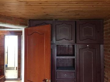 ¡SE VENDE HERMOSA CASA! EN FUNZA