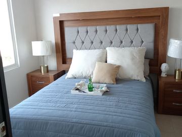 Venta de casa nueva en Morelia, Michoacán, con área de entretenmiento y jardín