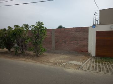 EXCELENTE  OPORTUNIDAD DE INVERSION, TERRENO EN ZONA RESIDENCIAL, DENTRO DE CONJUNTO CERRADO