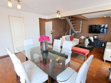 Se Vende Lindo Duplex En Salamanca De Monterrico!