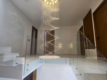 Renta esta espectacular casa en Coto Alemán, Valle Imperial, Zapopan