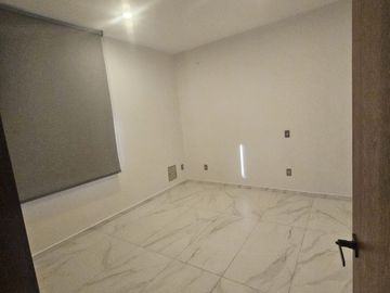 Renta esta espectacular casa en Coto Alemán, Valle Imperial, Zapopan