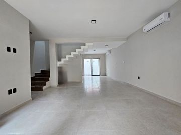 VENDO CASAS EN BOCA DEL RIO CERCA DE LA PLAYA Y RESTAURANTES (NO SE INUNDA, ESTA EN ALTO)