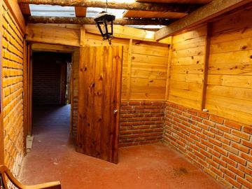 Venta de Cabaña Nueva en Mineral del Chico – Entorno Natural y Privilegiada Ubicación