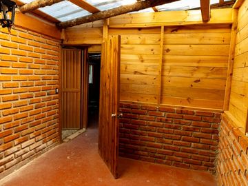 Venta de Cabaña Nueva en Mineral del Chico – Entorno Natural y Privilegiada Ubicación