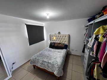 Se VENDE departamento en segunda planta con acceso controlado y área común en Barrancos