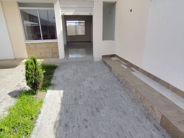 ✅VENDO AMPLIO LOCAL COMERCIAL 70 m2 (San Antonio de Pichincha)