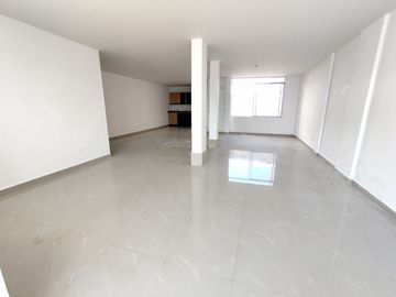 ✅VENDO AMPLIO LOCAL COMERCIAL 70 m2 (San Antonio de Pichincha)
