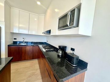 🏡 Lunaterra – Vistas a la bahía, ubicación estratégica y estilo en Sunset Cabo