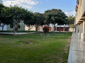 TERRENO FRENTE A PARQUE EN VILLA LOS CONTADORES – TRUJILLO