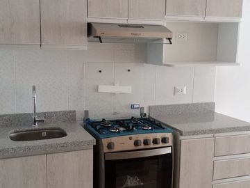 ALQUILER Departamento Vista Externa Piso11 Sta. Beatriz –Cercado
