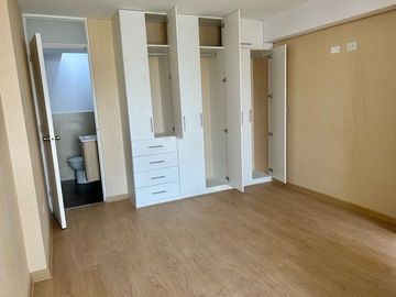 ALQUILER Departamento Vista Externa Piso11 Sta. Beatriz –Cercado