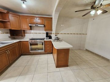 COL. MONUMENTAL CASA EN VENTA TIPO DUPLEX CON EXCELENTE UBICACIÓN