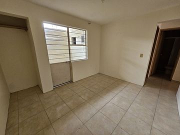 COL. MONUMENTAL CASA EN VENTA TIPO DUPLEX CON EXCELENTE UBICACIÓN