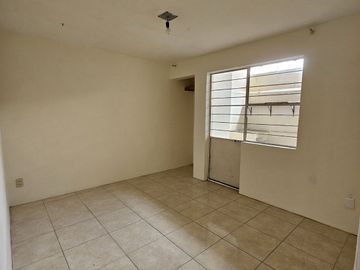 COL. MONUMENTAL CASA EN VENTA TIPO DUPLEX CON EXCELENTE UBICACIÓN