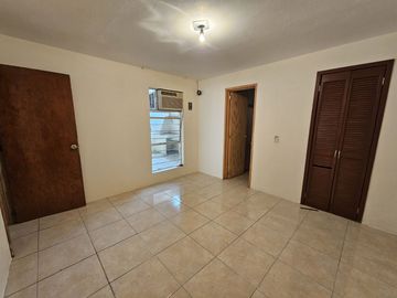 COL. MONUMENTAL CASA EN VENTA TIPO DUPLEX CON EXCELENTE UBICACIÓN