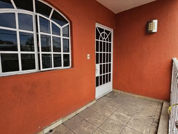COL. MONUMENTAL CASA EN VENTA TIPO DUPLEX CON EXCELENTE UBICACIÓN