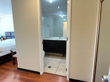 VENDO OCASION X VIAJE DPTO.120m2.DORM 3.BAÑOS 3.EST 2. CASUARINAS-SURCO