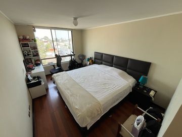 VENDO OCASION X VIAJE DPTO.120m2.DORM 3.BAÑOS 3.EST 2. CASUARINAS-SURCO