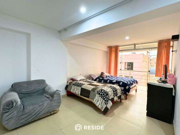 Dúplex en venta en San Isidro con 3 dormitorios, 172 m², balcón y jacuzzi