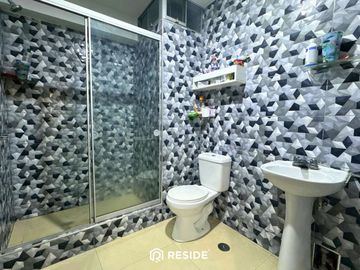 Dúplex en venta en San Isidro con 3 dormitorios, 172 m², balcón y jacuzzi
