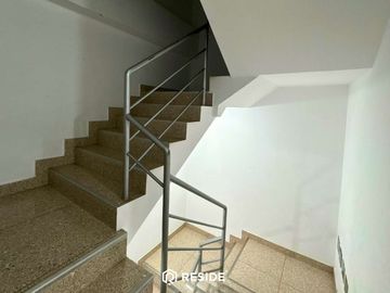 Dúplex en venta en San Isidro con 3 dormitorios, 172 m², balcón y jacuzzi