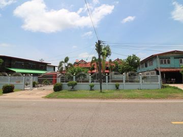 Stunning 3-BElegant 3-Bedroom Pool Home for Sale in Sawang Daen Din – Your Peacefuledroom Pool Home for Sale | Sawang Daen Din, Sakon Nakhon, Thailand