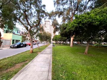 🏙️ ¡EN VENTA HERMOSO DEPARTAMENTO EN EL CENTRO DE LIMA! 🏡✨