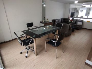 ✅CASA LISTA 3 PISOS - (San Antonio de Pichincha)