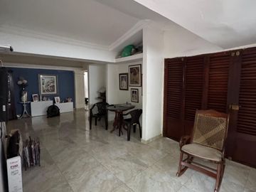CASA EN VENTA EN CRESPO SECTOR RESIDENCIAL CON EXCELENTE UBICACIÓN