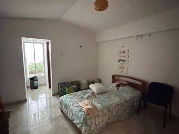 CASA EN VENTA EN CRESPO SECTOR RESIDENCIAL CON EXCELENTE UBICACIÓN
