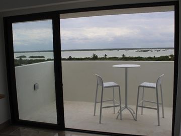 DEPARTAMENTOS DE LUJO FRENTE AL MAR EN TURENA, YUCATAN